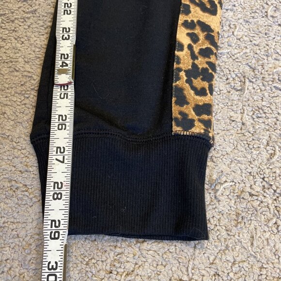 2 Piece Animal Print Loungewear Jogger and Hoodie Set Size XS Black Comfy - Picture 10 of 11